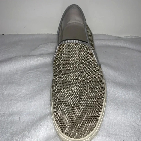 Vince Blair Women's 8 Shoes Gray Taupe Slip-On Sneakers Woven Fabric Texture - Picture 13 of 16